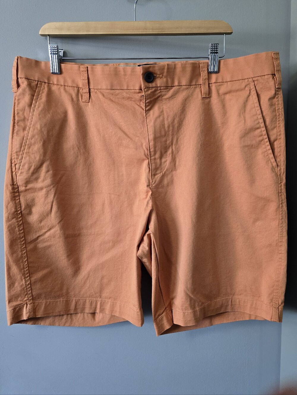 Dockers Men's Peach-Orange Flat Front Chino Shorts Size 36